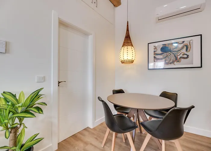 Sea View With Shared Terrace